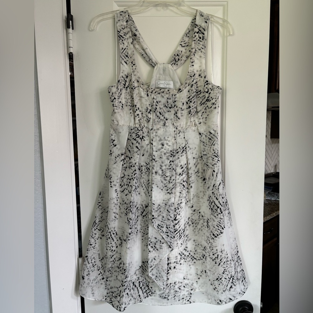 Jessica Simpson dress size 4